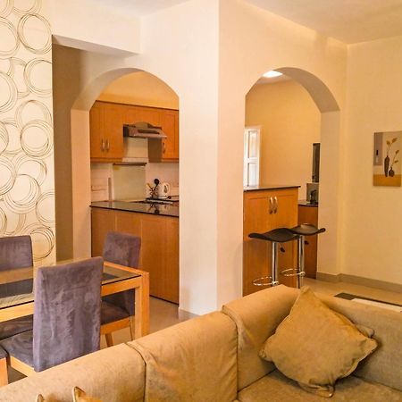Surya Sangolda - The Apartment Hotel Екстер'єр фото